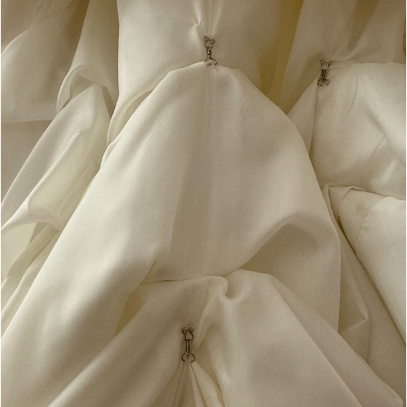 Wedding /Prom - Picture 15 of 17